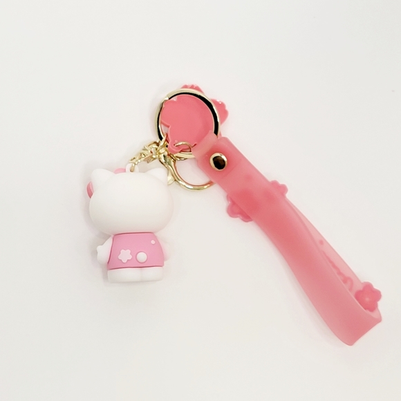 Hello Kitty Pink Flower Keychain - Picture 4 of 5